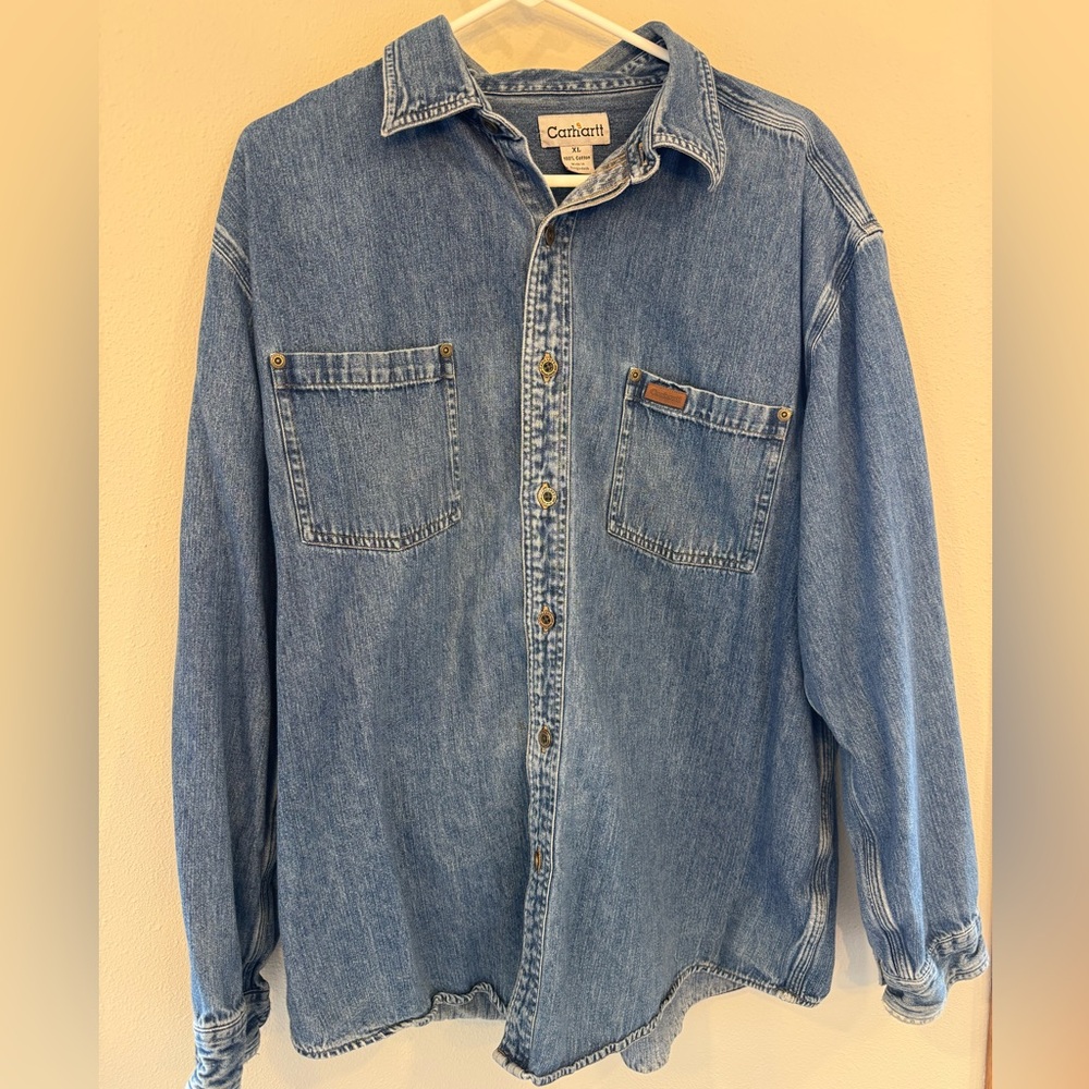 Vintage Carhartt 100% cotton Blue Denim Button-Up Shirt